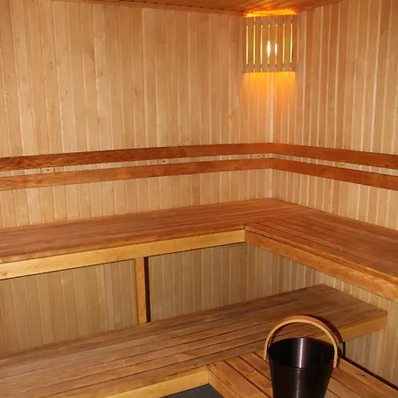 Pine Hotel 4*